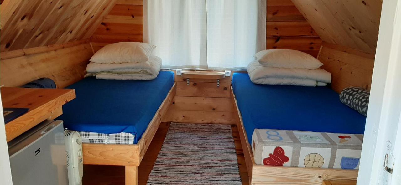 Nova Madise Guesthouse Rannakula  ภายนอก รูปภาพ