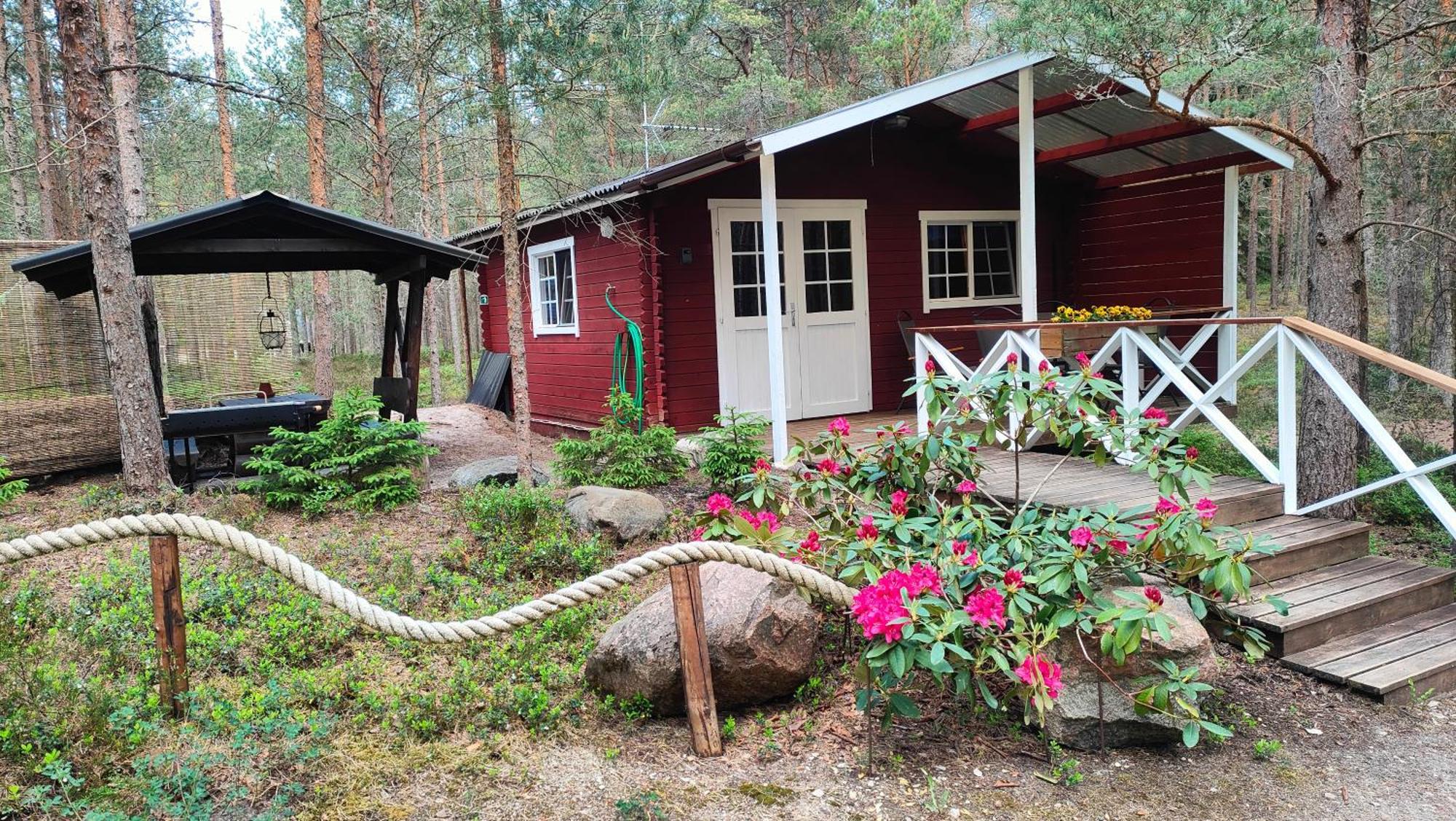 Nova Madise Guesthouse Rannakula  ภายนอก รูปภาพ