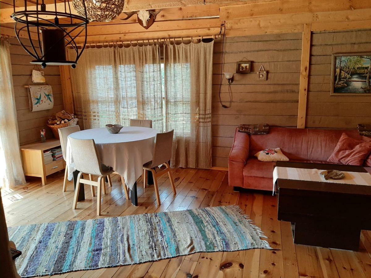 Nova Madise Guesthouse Rannakula  ภายนอก รูปภาพ